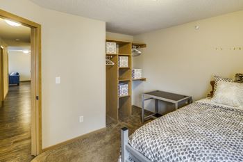 Bedroom and the Closet at Campus Park, Minnesota